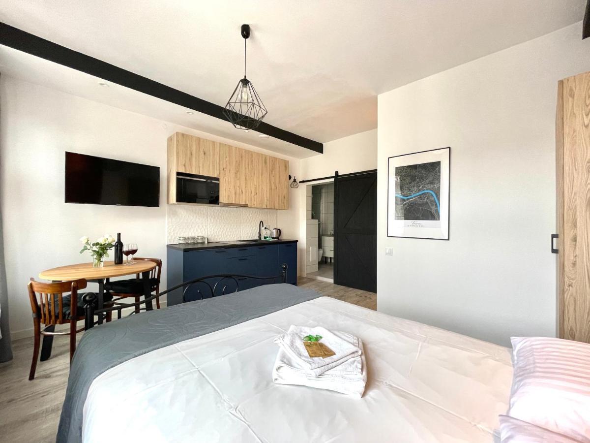 Copernicus Street Apartment - Broken Flowers And Twin Peaks Torun Ngoại thất bức ảnh