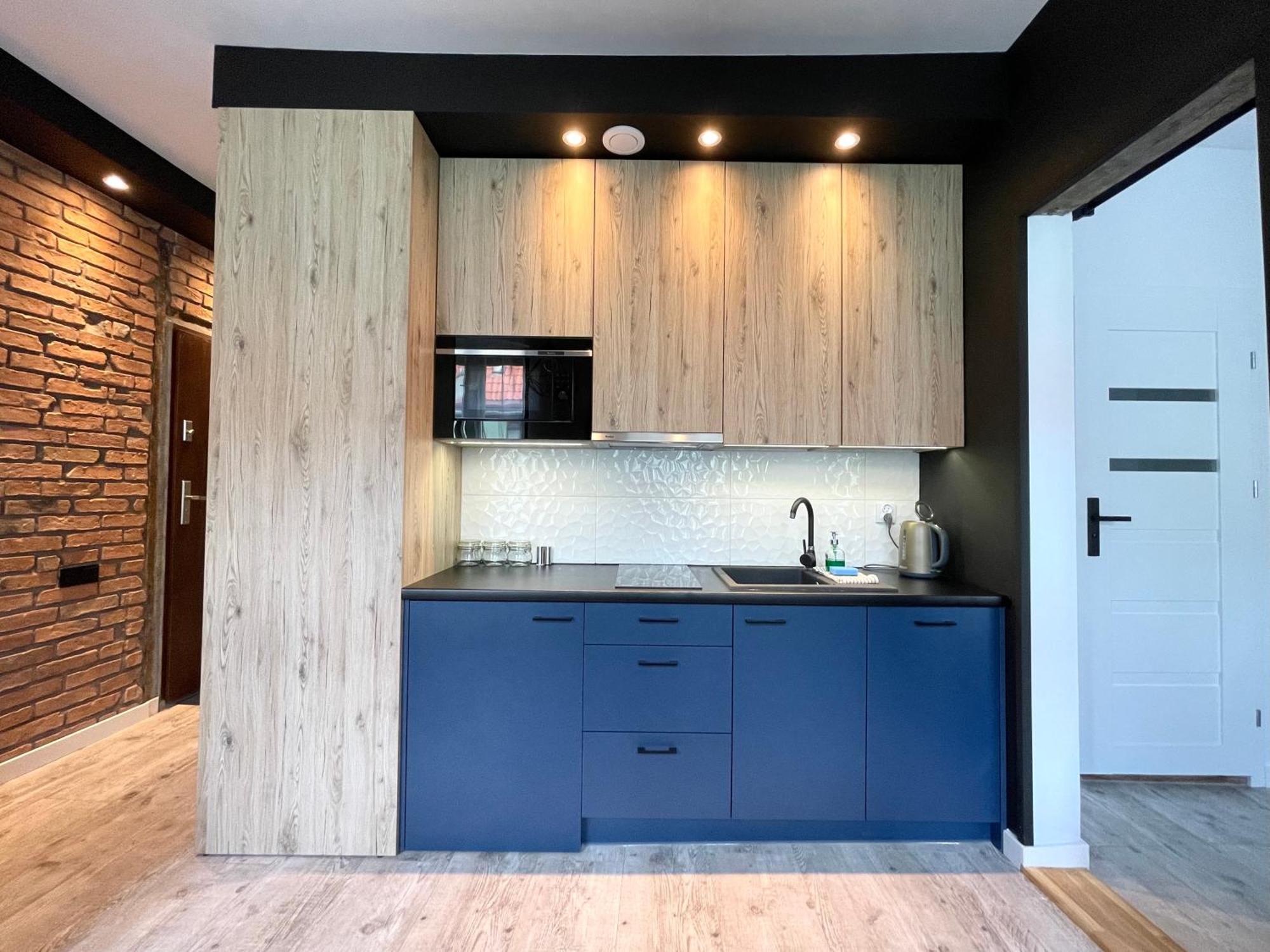 Copernicus Street Apartment - Broken Flowers And Twin Peaks Torun Ngoại thất bức ảnh