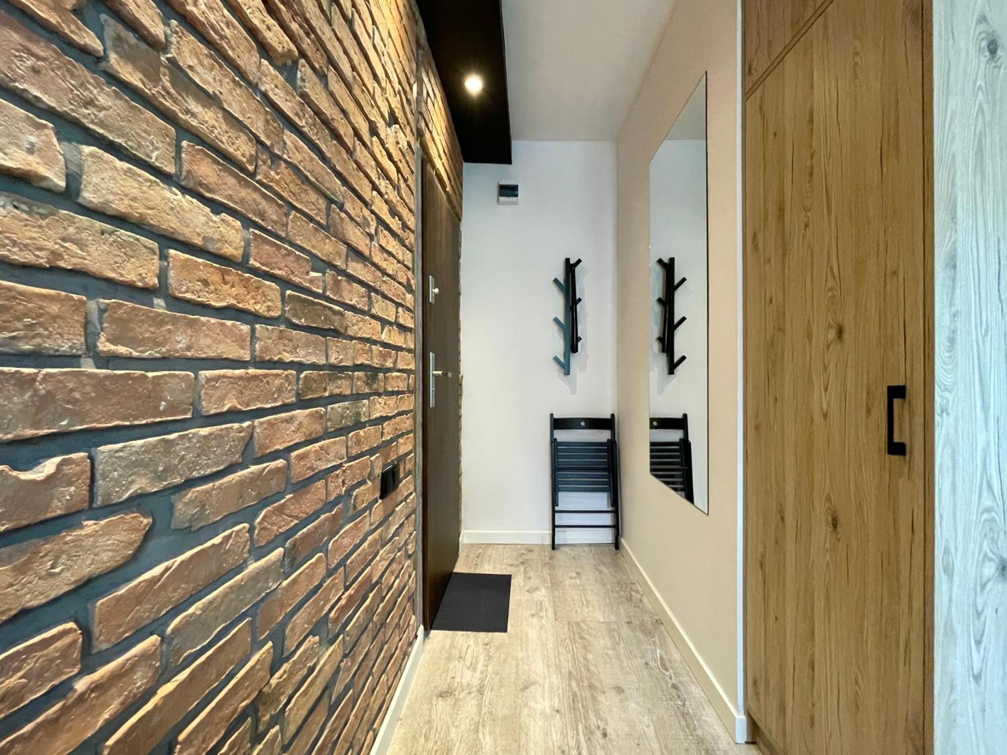 Copernicus Street Apartment - Broken Flowers And Twin Peaks Torun Ngoại thất bức ảnh